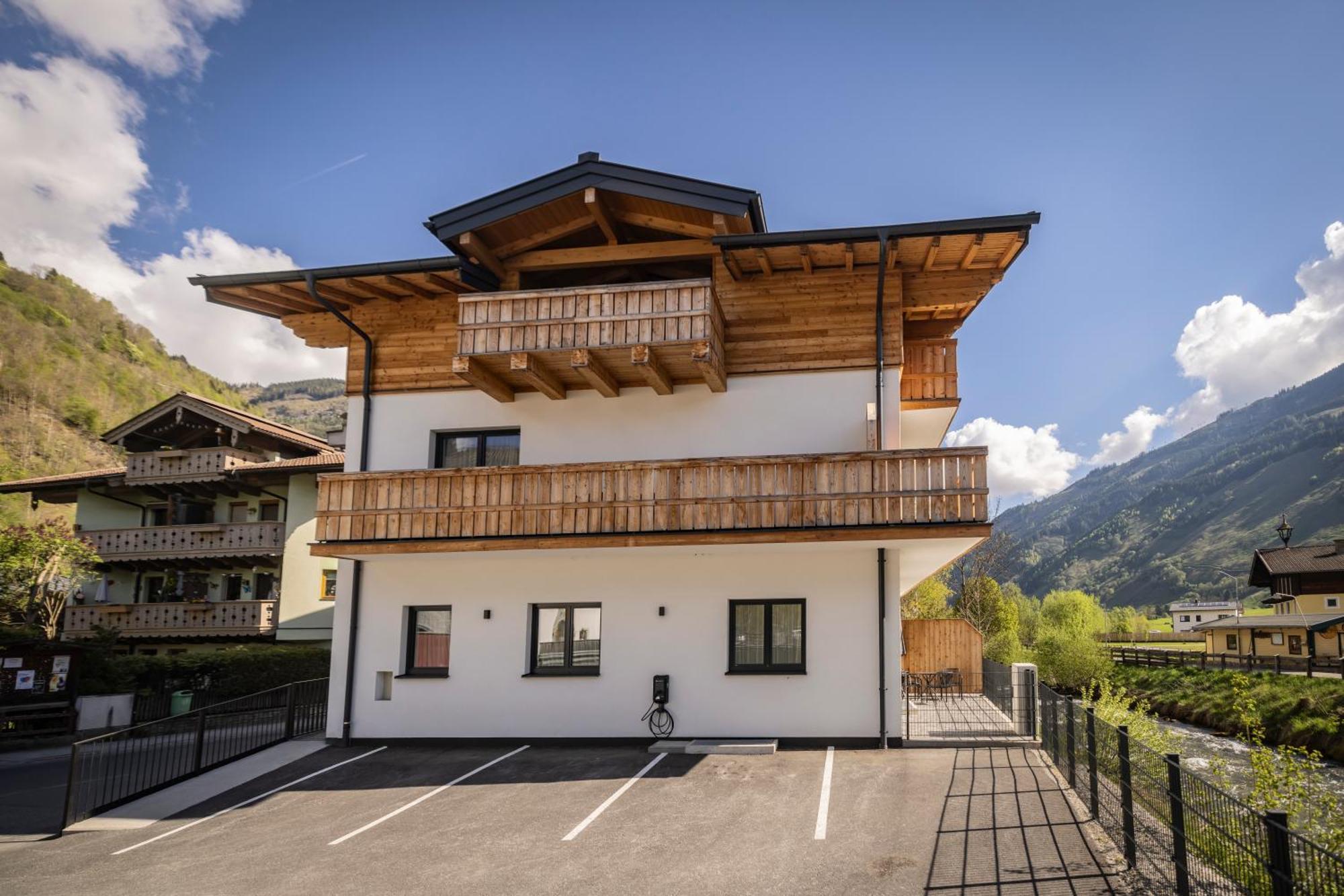 Riverside Rauris Apartments Екстер'єр фото